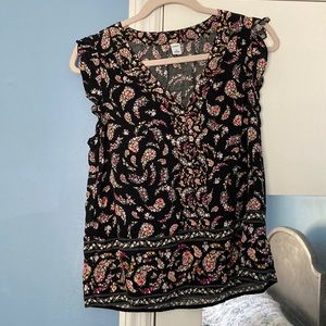 Floral paisley tank with ruffle sleeves size S